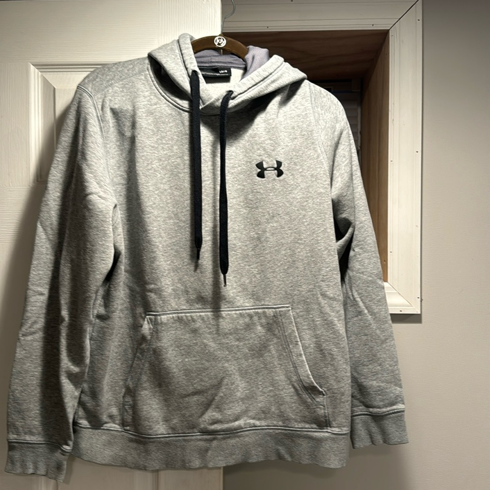 Men’s hooded sweatshirt